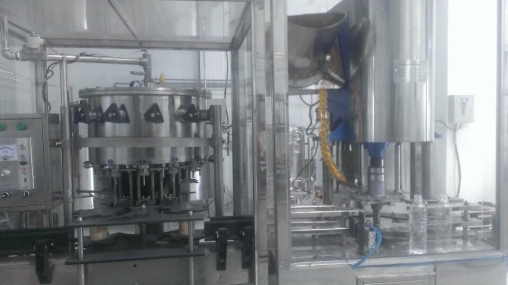 Dây chuyền chiết rót có ga: chai nước ngọt