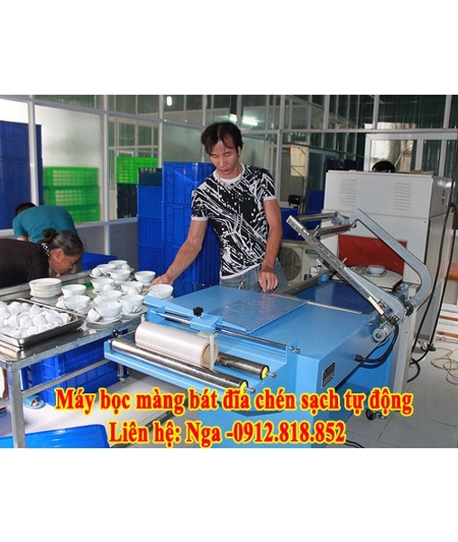 Xem hình đầy đủ  	 Máy bọc màng co bát đĩa sạch tự động